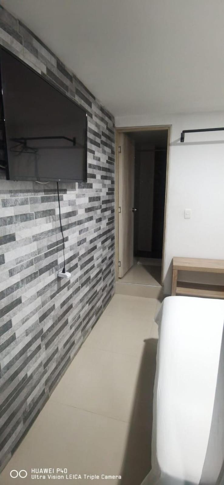 Отель Edificio Niza80 Ibague, Acceso Digital Cerca Parque Deportivo Экстерьер фото